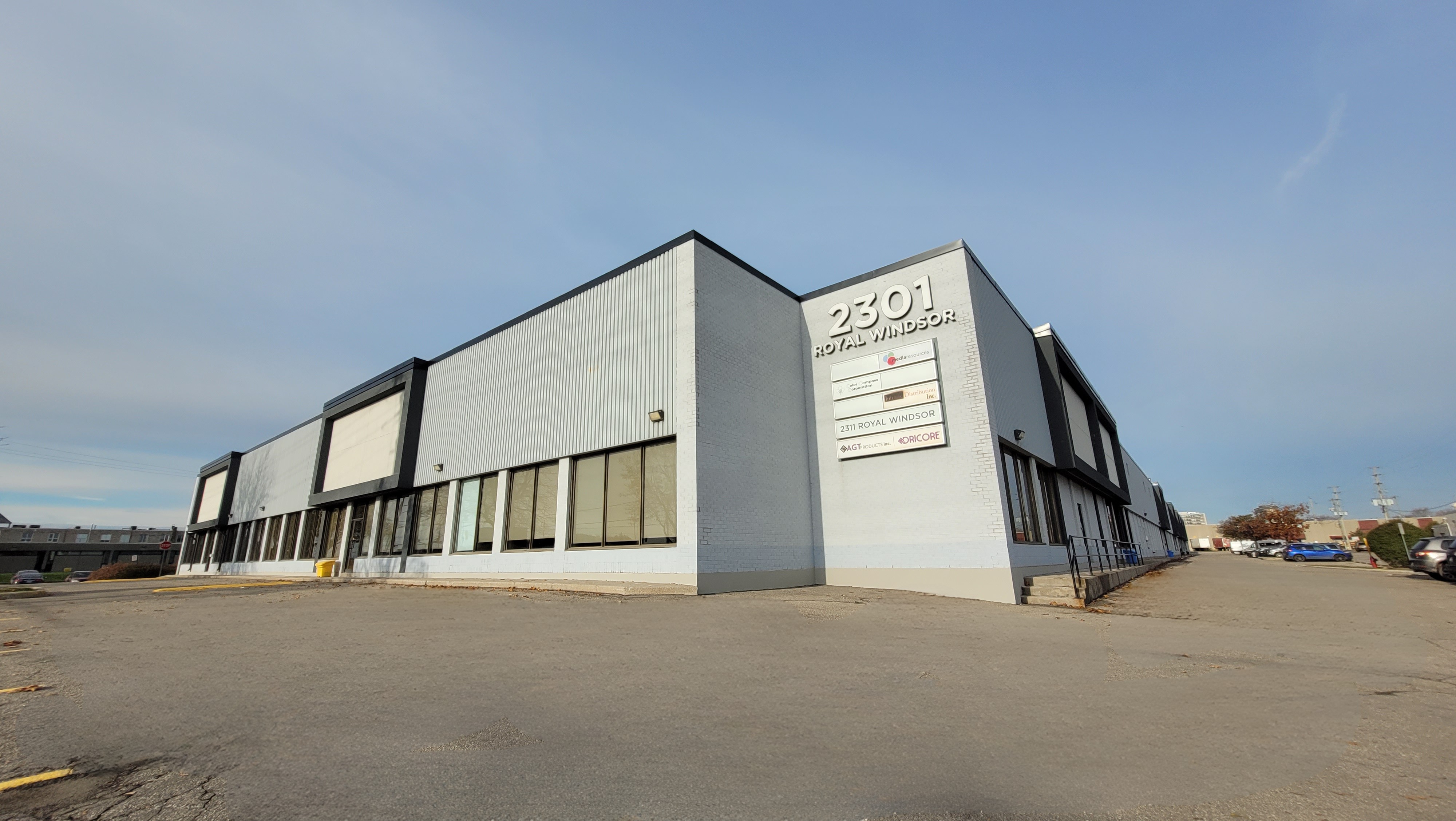 2301 & 2311 Royal Windsor Dr.